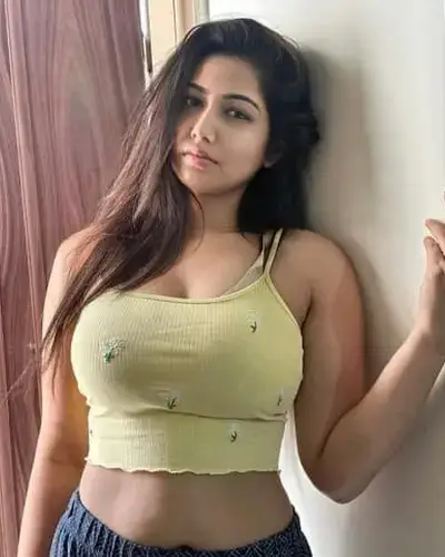 Escorts Fort Area