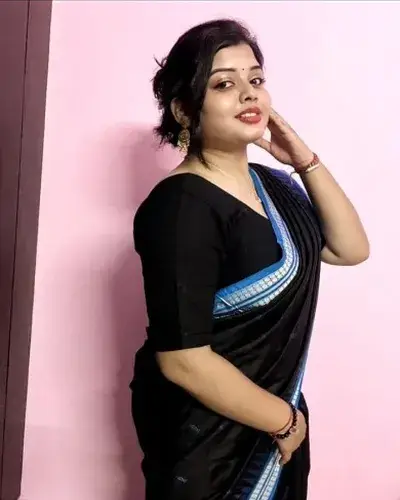 Escorts Service Fort Area